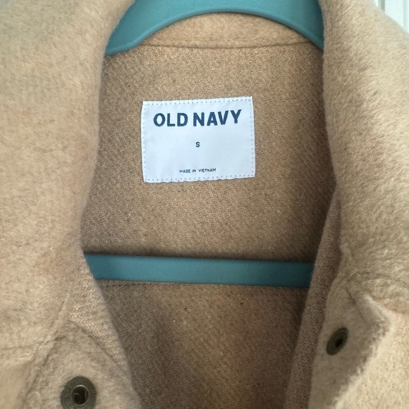 Shacket - Picture 2 of 3